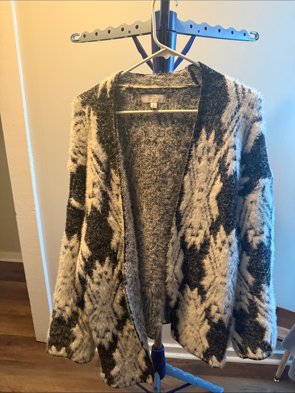 new directions Black and Cream Open-Front Patterned Cardigan